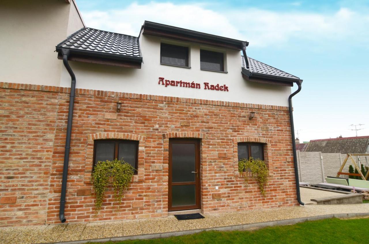 Apartmany Zajecak Zaječí エクステリア 写真